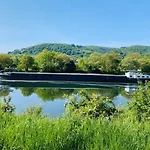 Gaestehaus Mona Lisa Bed & Breakfast