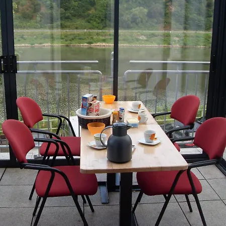 Bed & Breakfast Gaestehaus Mona Lisa 3*